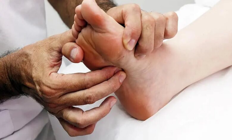 Fußschmerzen massieren! 2026 5 formation reflexologie plantaire masser les maux de pieds