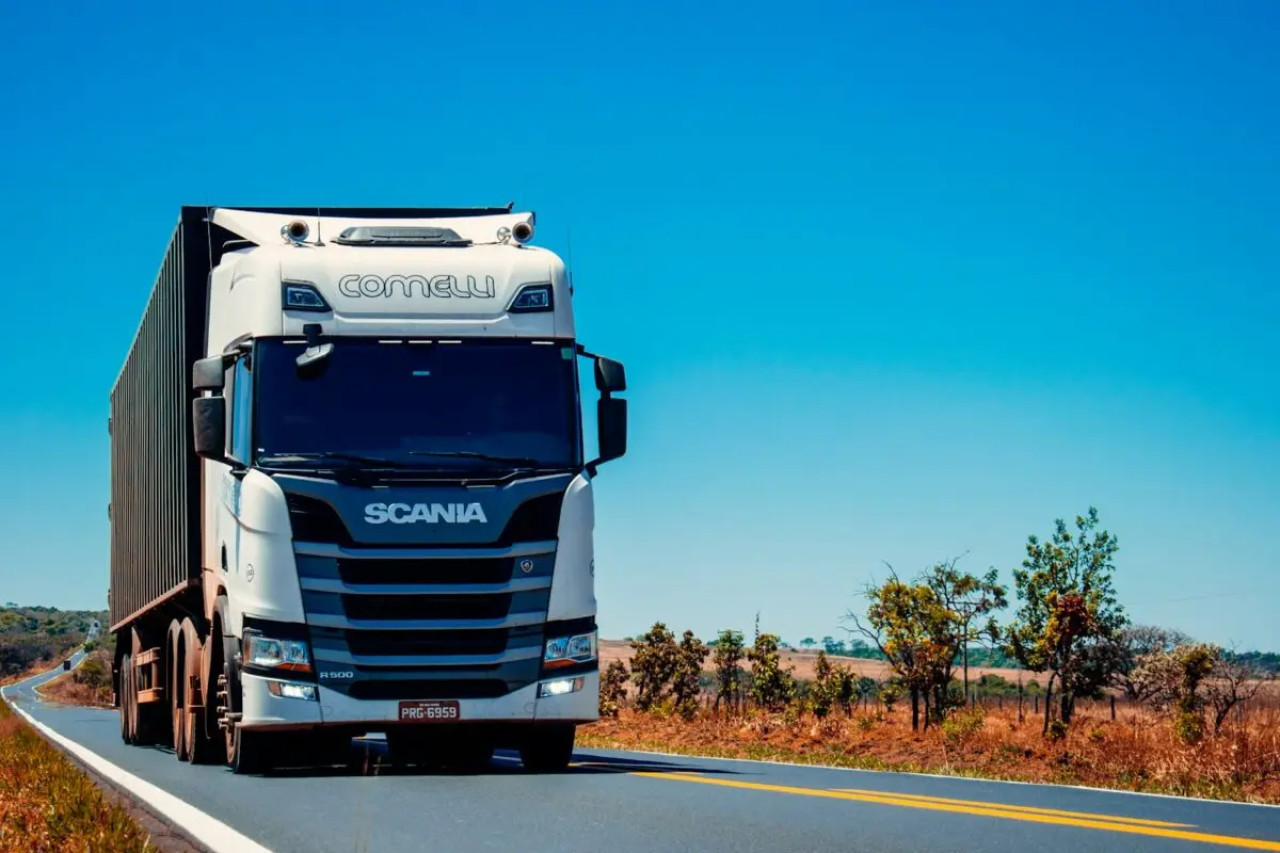 Schwerlastunternehmen: den richtigen anbieter finden 🚛✅ 1 Schwerlastunternehmen: den richtigen anbieter finden 🚛✅